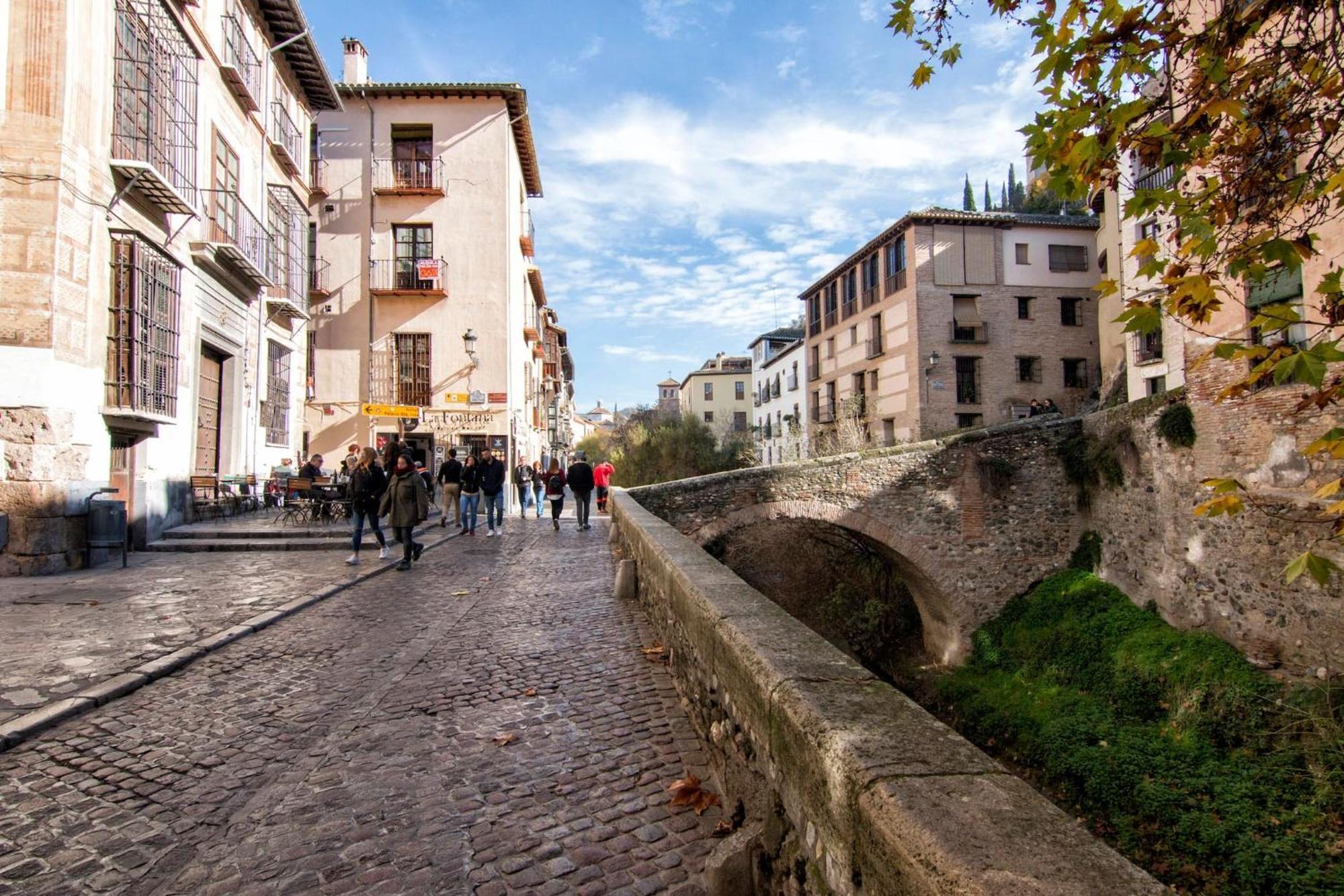 Luxury Alhambra Hideaway Apartment Granada Luaran gambar